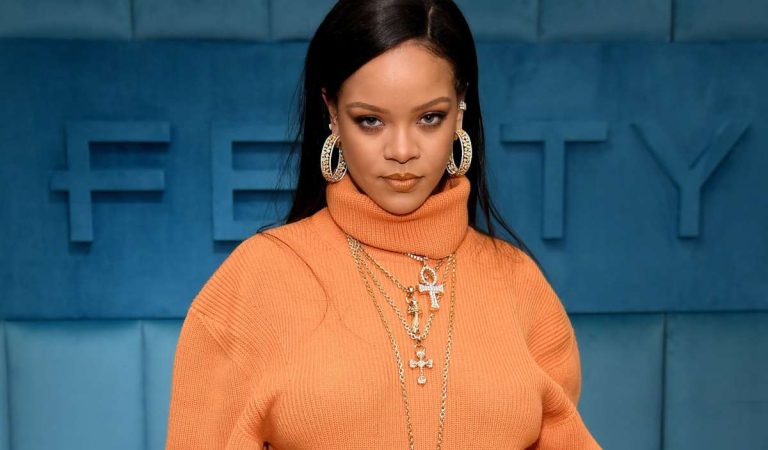 Rihanna muestra por primera vez el rostro de su bebé