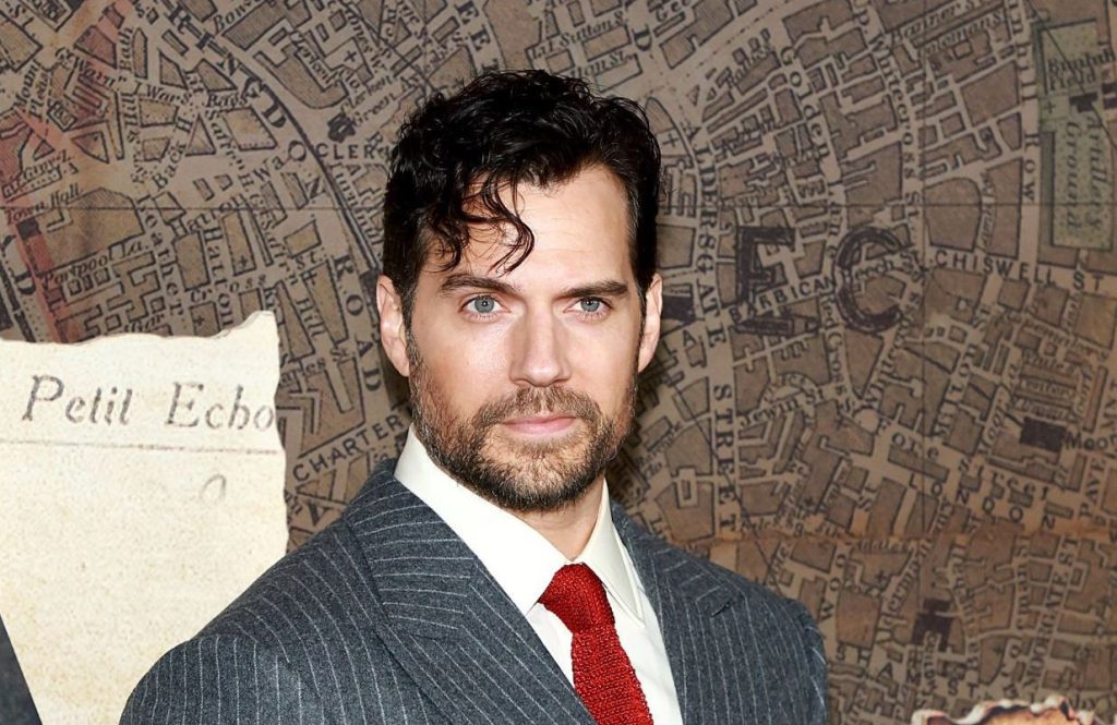 Se filtra supuesta foto íntima de Henry Cavill en la ducha de su gimnasio privado