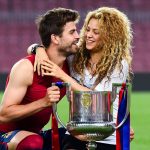 Shakira le habría sido infiel a Piqué con Maluma