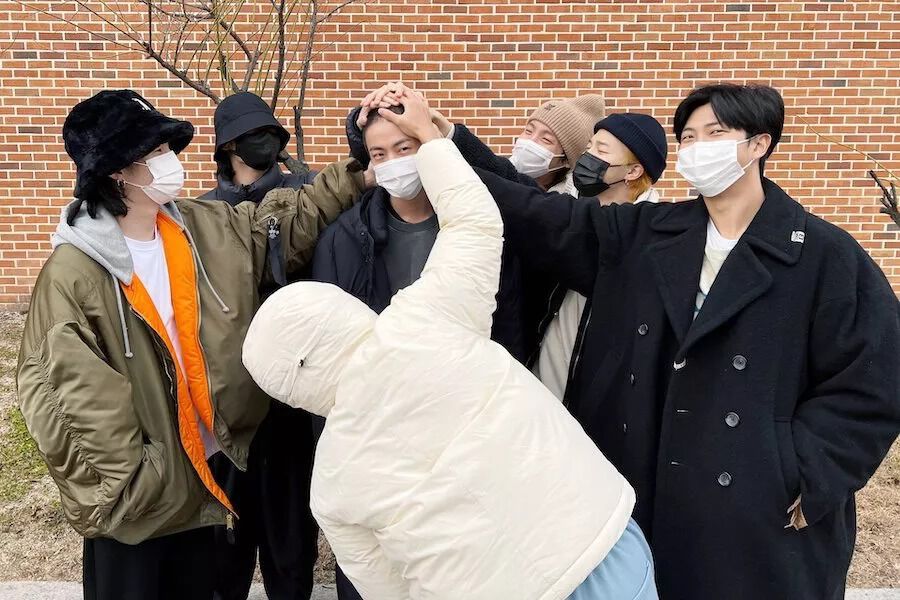 BTS despide emotivamente a Jin antes de irse al servicio militar