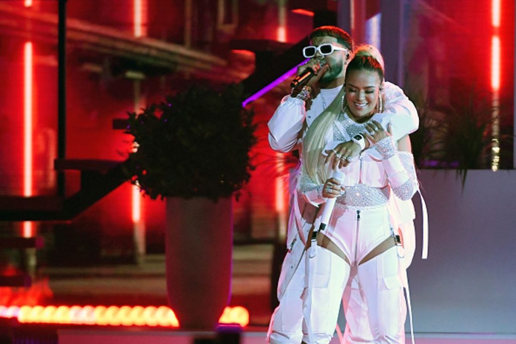 Anuel AA confirma que Karol G es el amor de su vida