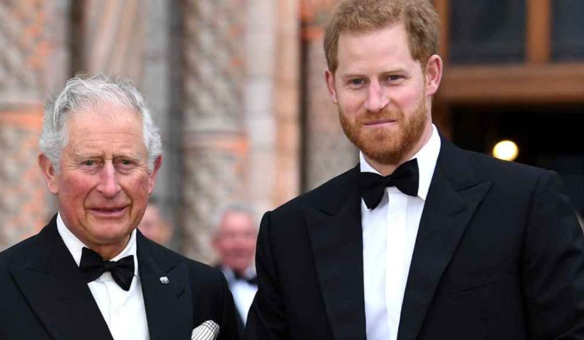 El príncipe Harry reveló que le rogó a su padre no casarse con la Reina Camila Parker