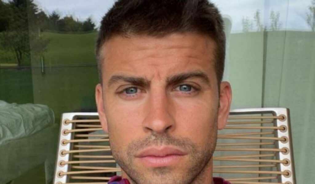 Gerard Piqué ha recibido millones de críticas por publicar una foto con Clara Chía