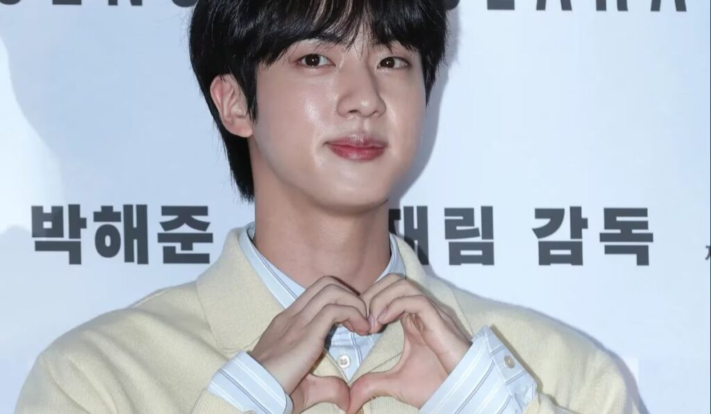 Jin de BTS recibirá visita de una chica en el ejército y esta es la razón