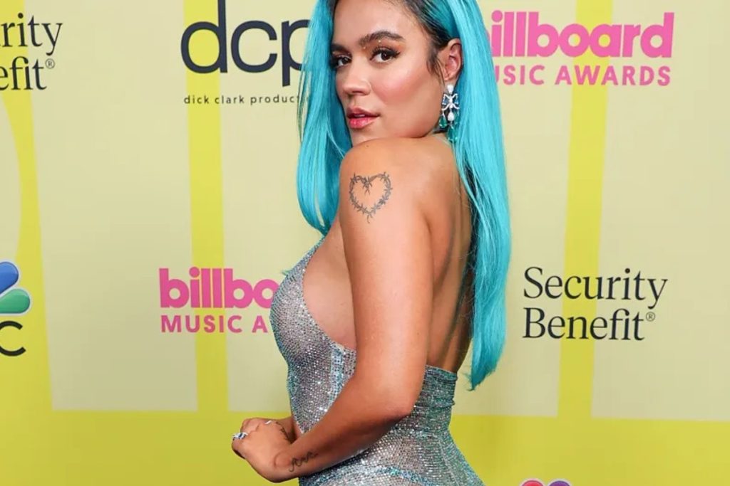 Karol G le mostró la Bichota a James Rodríguez y paralizó las redes