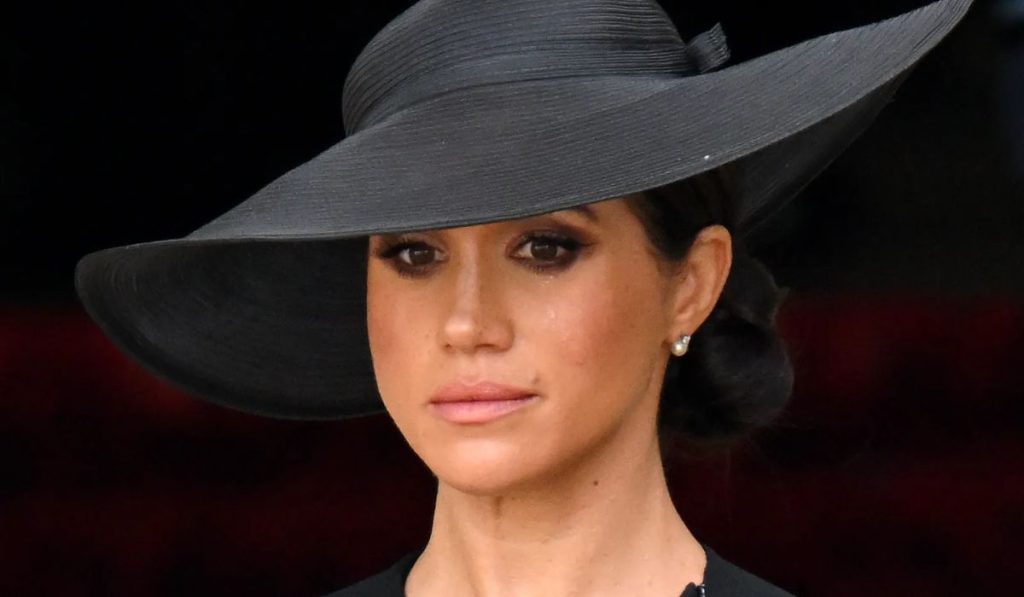 Meghan Markle esta planeando un letal golpe para la familia real, "no se quedará con nada"
