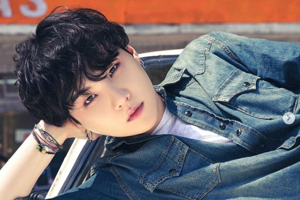 Suga recibe duras criticas de sus propios fans tras afirmar que BTS existe gracias a BIGBANG