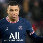 Viralizan el vídeo de Kylian Mbappé dándose autoplacer en un camerino