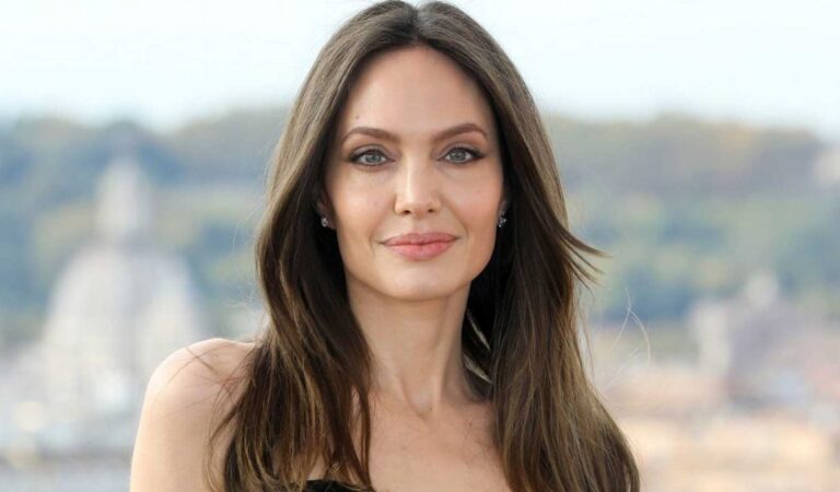 Angelina Jolie y su impactante cambio de imagen para apoyar esta causa