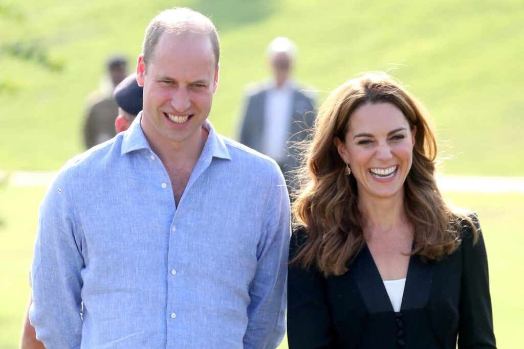 El Príncipe William prefiere darle lujosos regalos a su amante y no a Kate Middleton