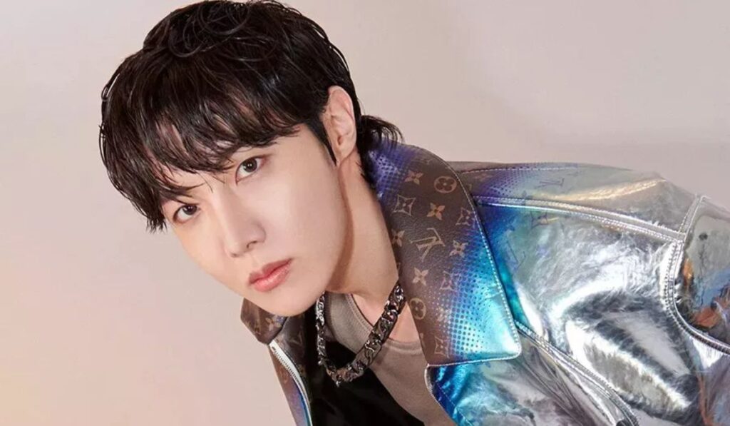 J-Hope de BTS será el nuevo miembro que inicia su alistamiento al servicio militar