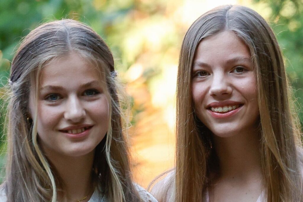 La Princesa Leonor y la infanta Sofía están peleadas por popularidad y poder