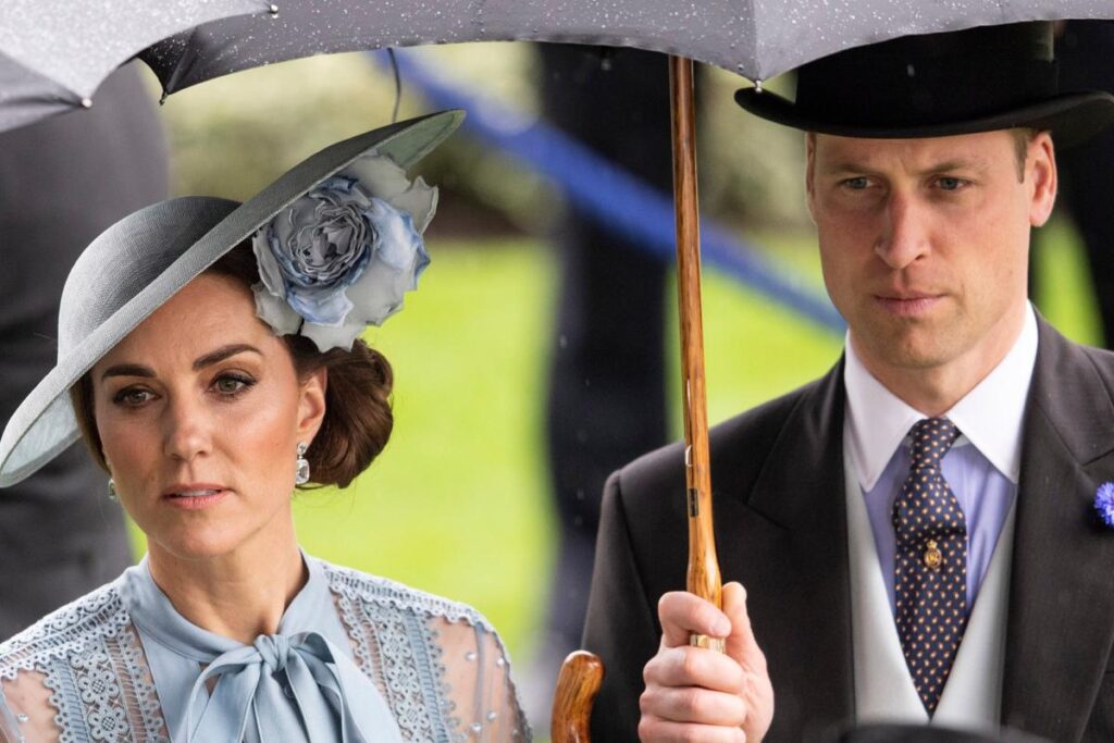 La familia real oculta las citas del Príncipe William con su amante