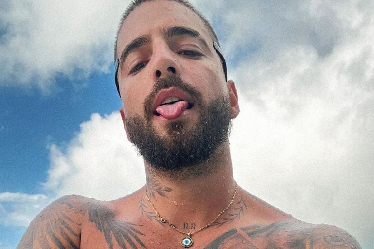 Maluma se besó apasionadamente con un hombre en su fiesta de cumpleaños