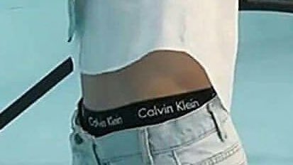 Las candentes fotos de Jungkook de BTS para su campaña con Calvin Klein