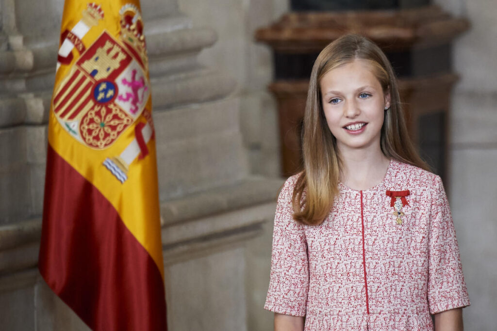 Compañeros de clase de la Princesa Leonor están hartos de ella por su actitud "pedante, odiosa y narcisista"