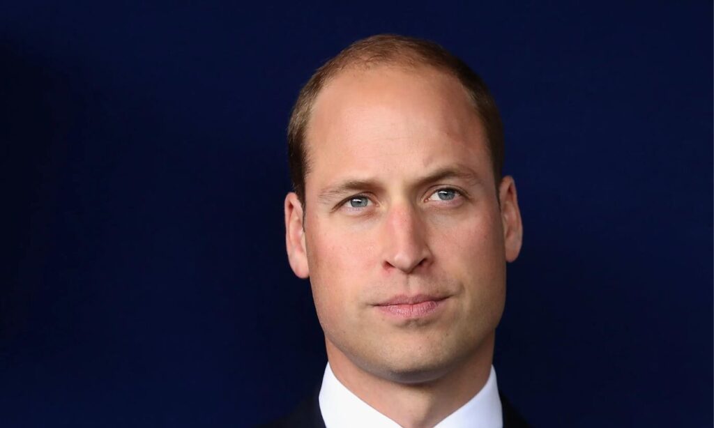 El Príncipe William fue pillado en un bar gay disfrutando la noche