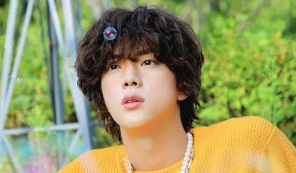 Jin de BTS provocó que un soldado estuviera en problemas luego de conocer al Idol