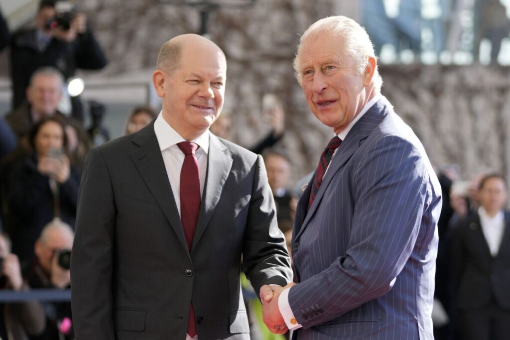 La primera visita a un estado europeo del rey Carlos III fue todo un éxito