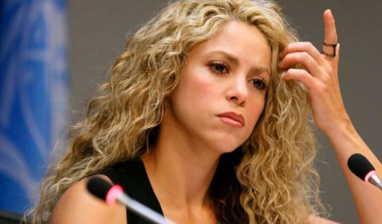 Shakira es captada llorando después de su presentación con Bizarrap en Estados Unidos