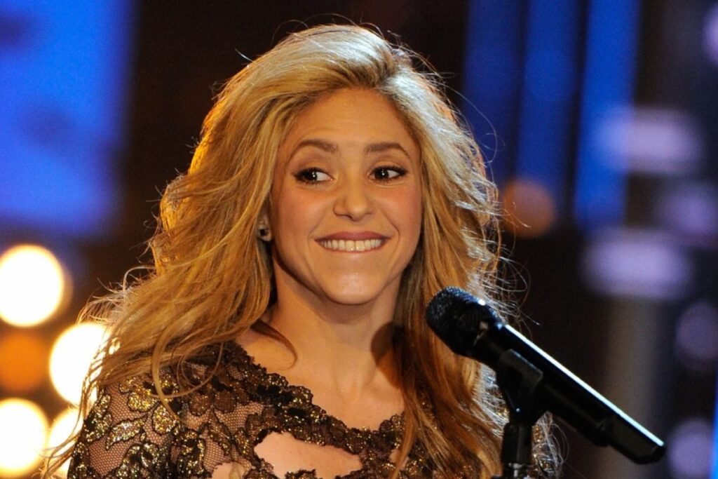 Shakira tuvo una cita con un apuesto caballero y se filtran las fotos en las redes