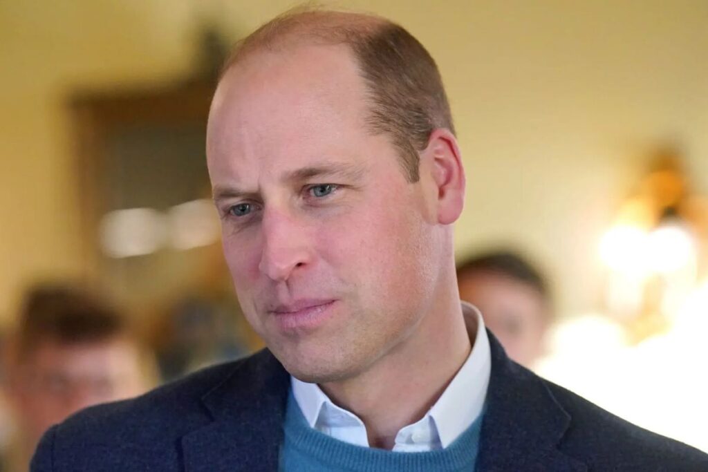 El príncipe William desesperado por mejorar su imagen pública en medio del escándalo de infidelidad