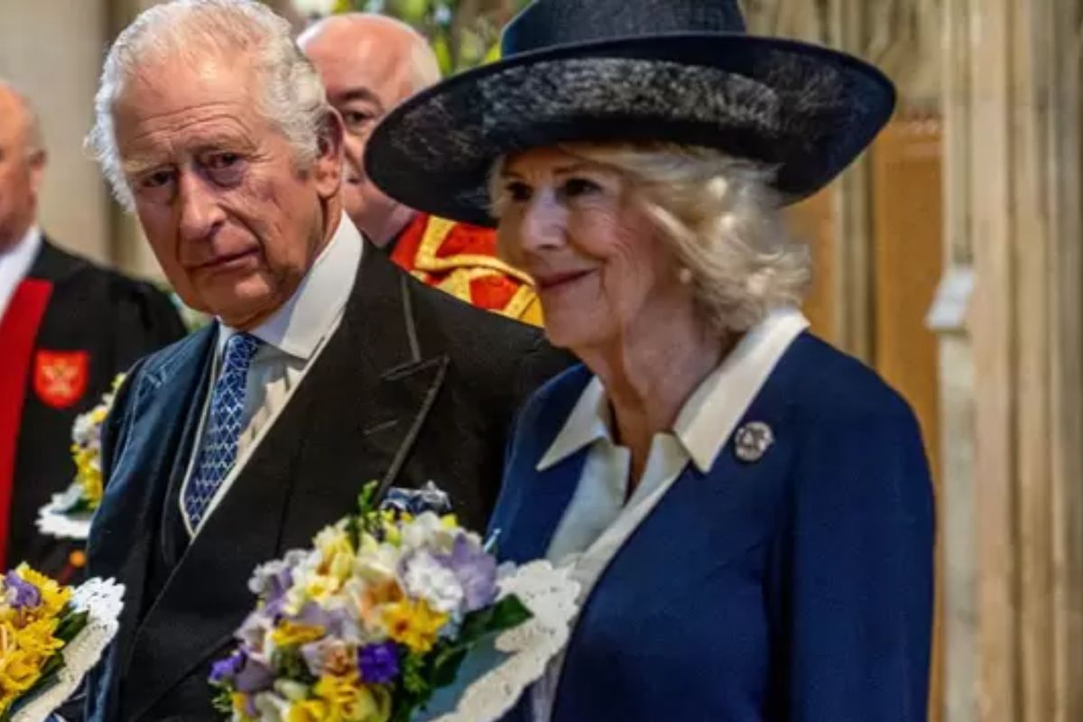 El rey Carlos III iba a renunciar a la corona pero Camilla Parker malvadamente se lo impidió