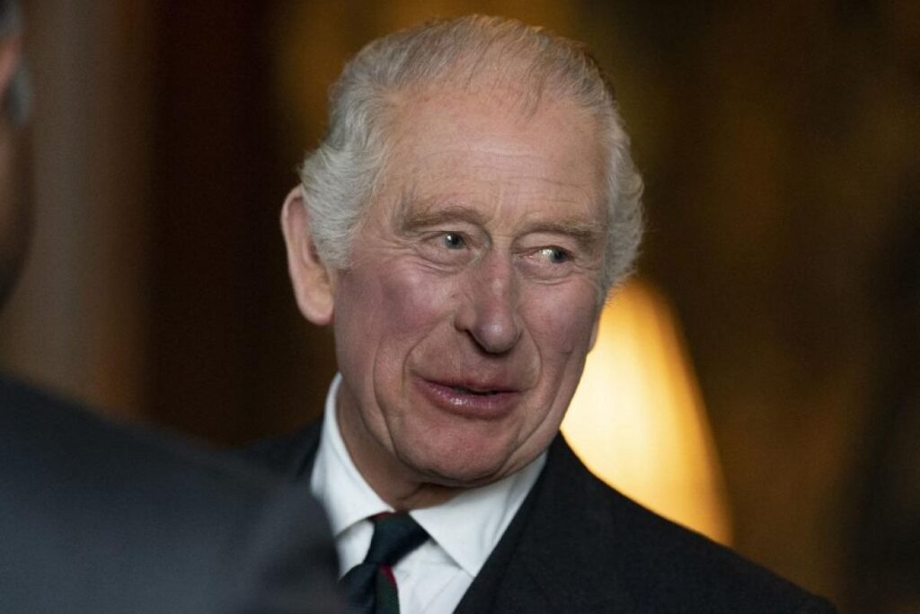 El curioso libro que hablará sobre la coronación del Rey Carlos III