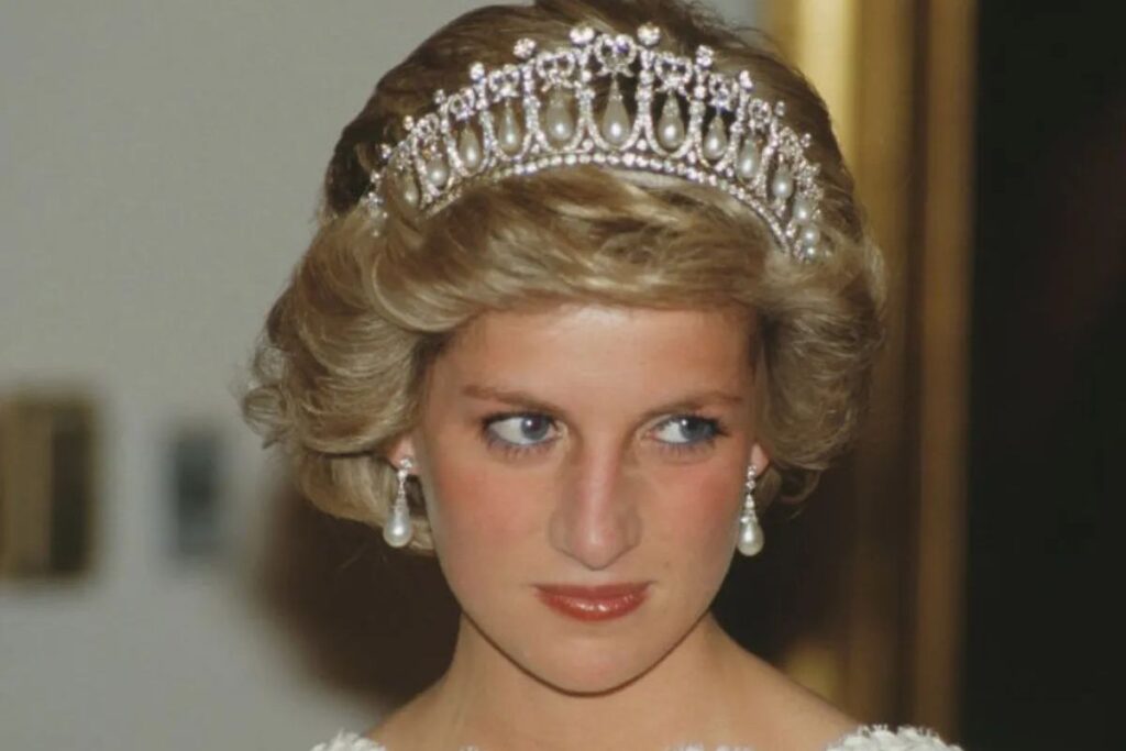 Este fue el denigrante apodo que recibió Lady Di cuando fue presentada como la novia del Rey Carlos III