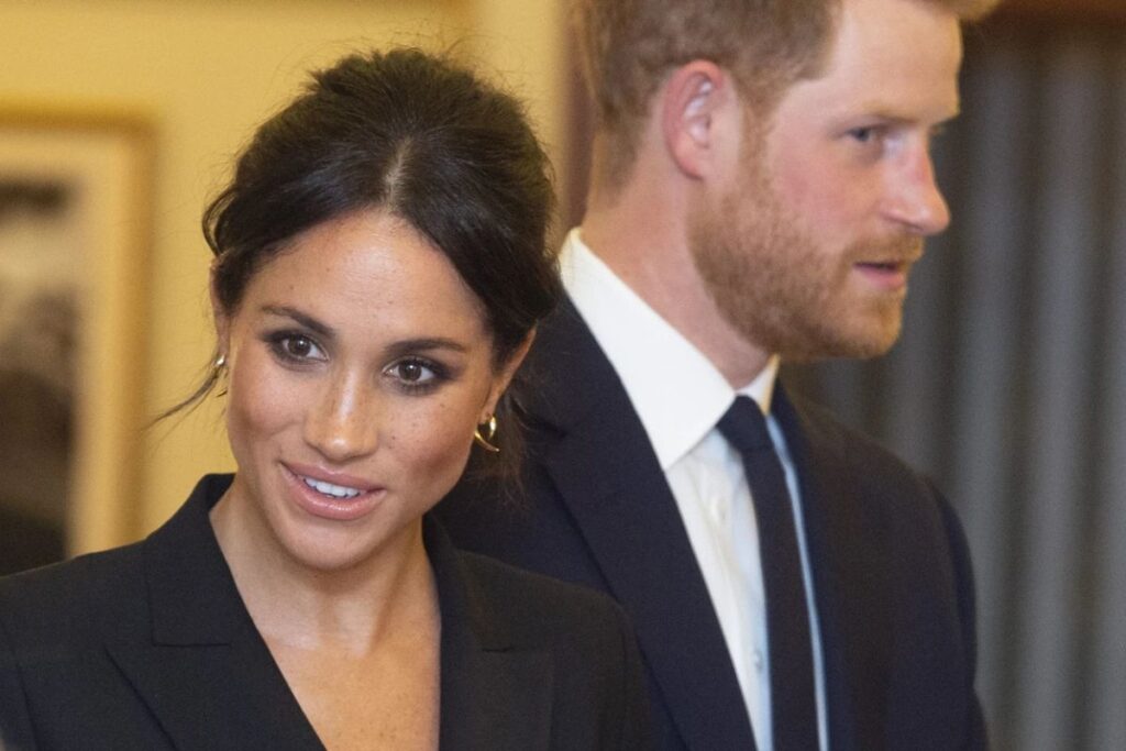 Ex pareja del Príncipe Harry afirma que él sería más felíz si estuviera con una mujer como Kate y no como Meghan