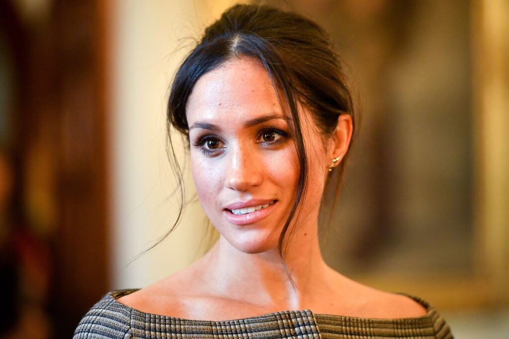 Familiares de Meghan Markle filtran fotos prohibidas para burlarse de ella