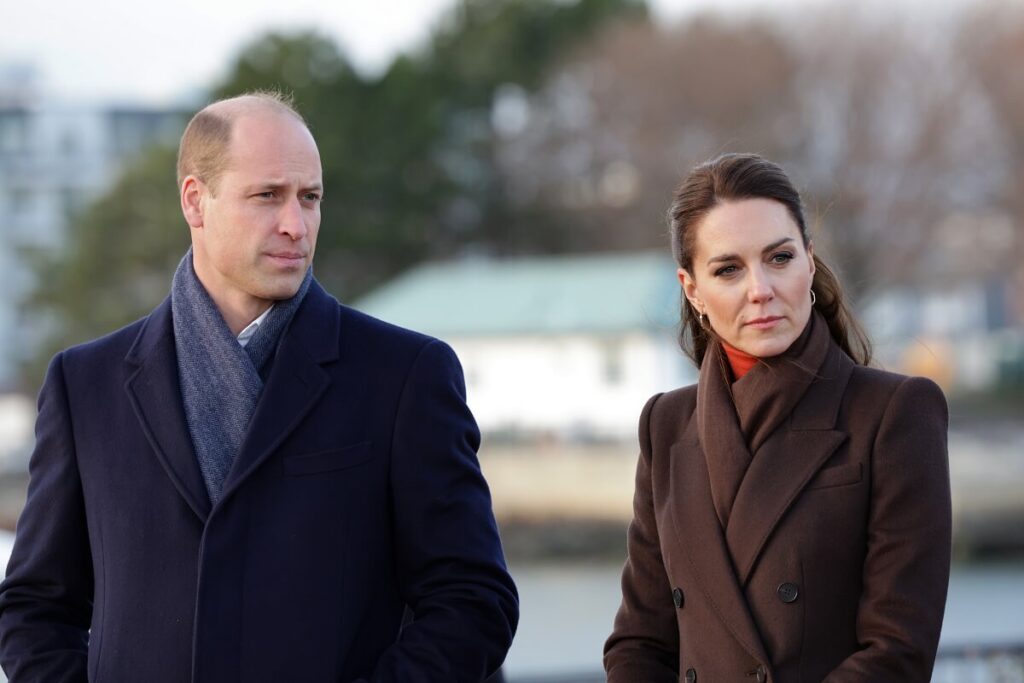 Kate Middleton se enfada con el Príncipe William y le exige que "la defienda más"