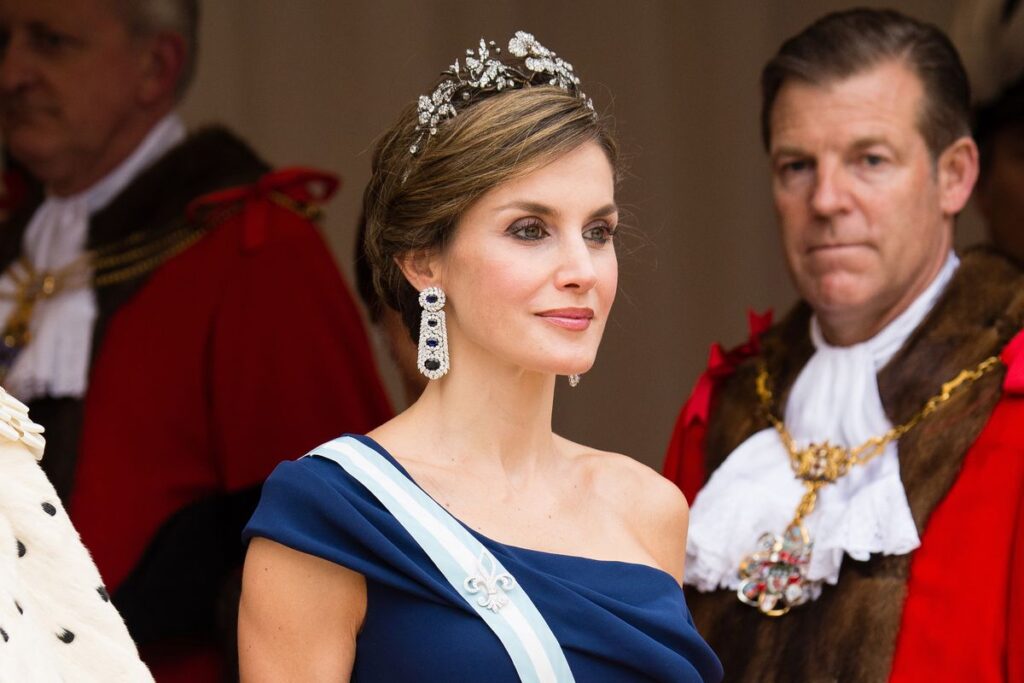 La Reina Letizia abandona la realeza española tras separarse del Rey Felipe VI