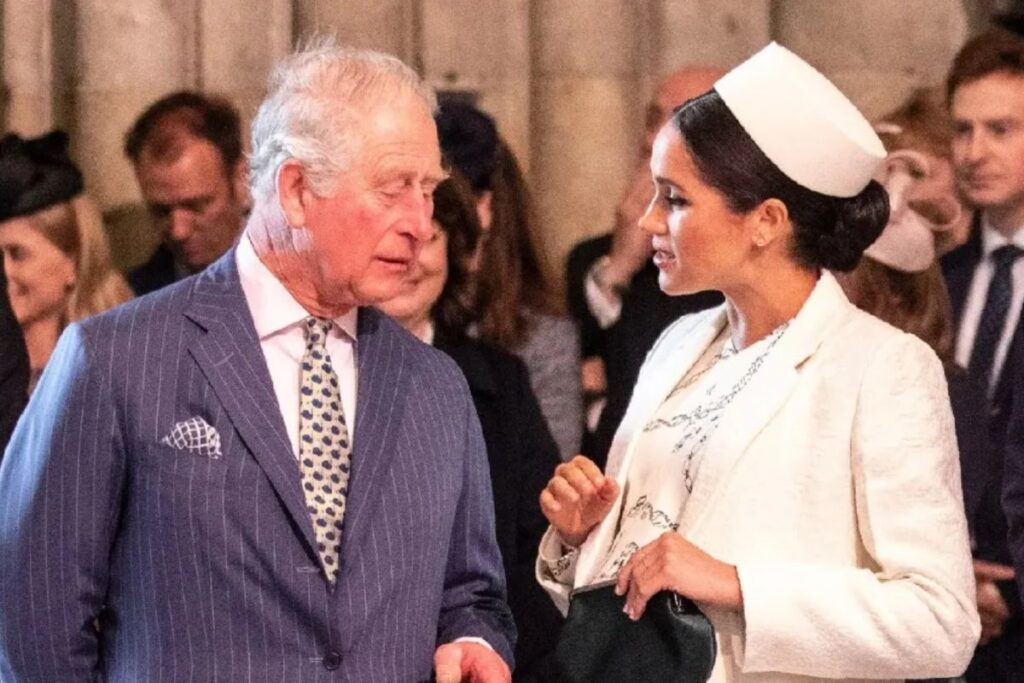 Meghan Markle acusaría de racista al rey Carlos III y por esta razón no asistirá a su coronación