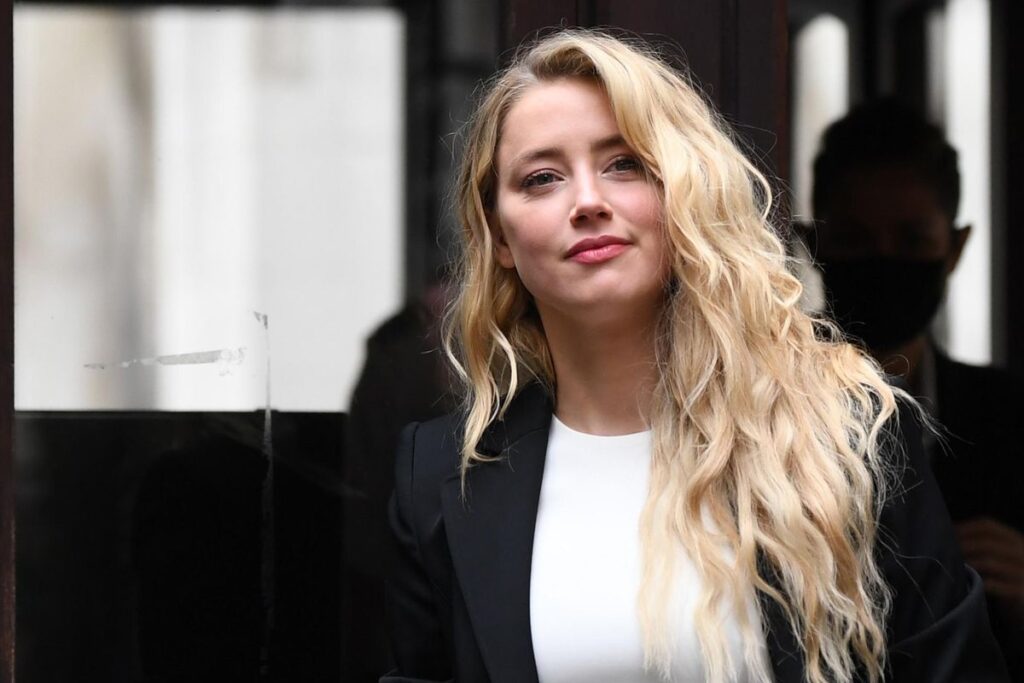 Amber Heard se ha cambiado oficialmente de nombre y así se llamará