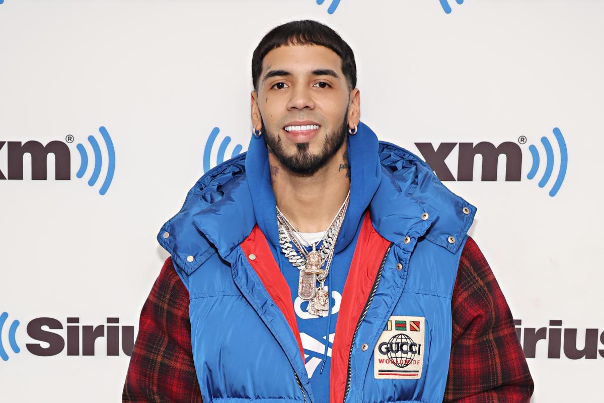 Anuel AA asegura que tiene una muy buena relación con Karol G