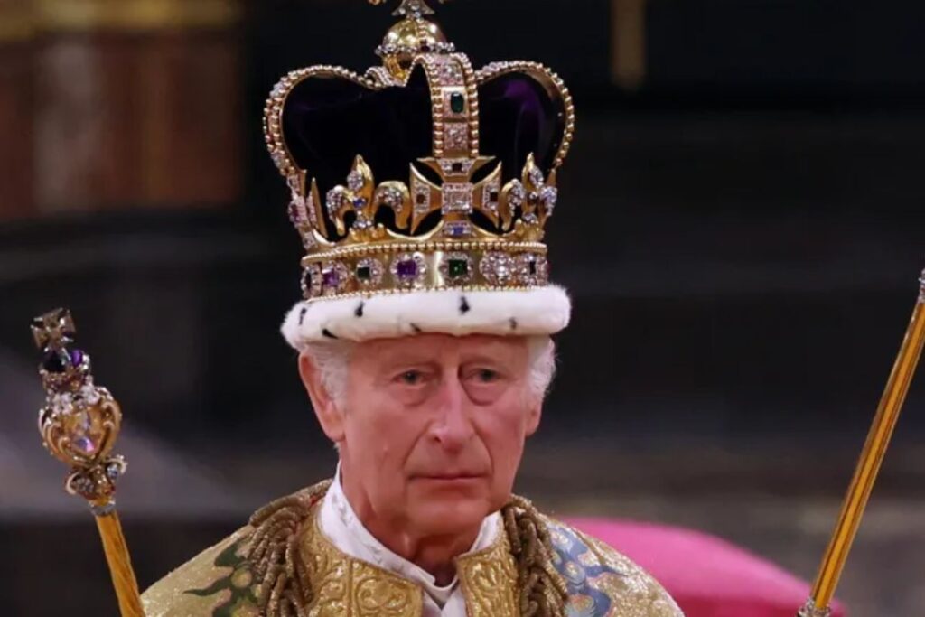 El rey Carlos III celebrará la ultima coronación de todos los tiempos, analiza un experto