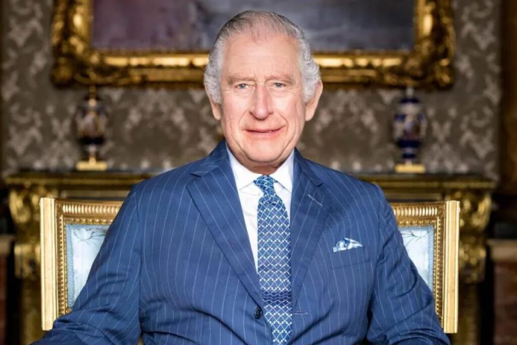 El rey Carlos III fue captado realmente frustrado momentos antes de su coronación ¿No quiere trabajar?