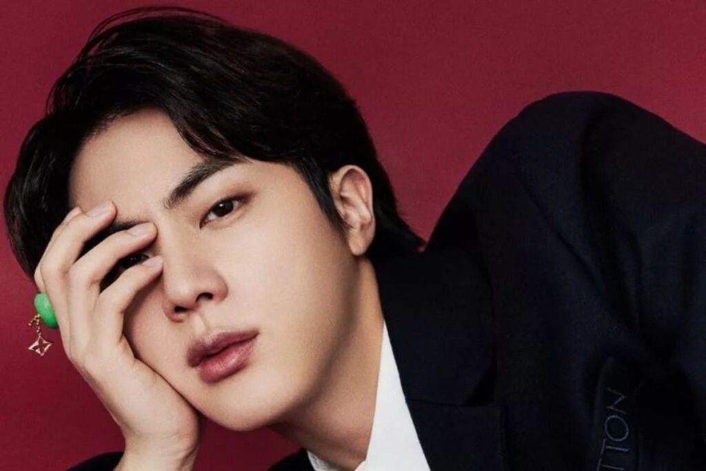 Fans de BTS enojados porque excluyeron a Jin de su nuevo proyecto comercial