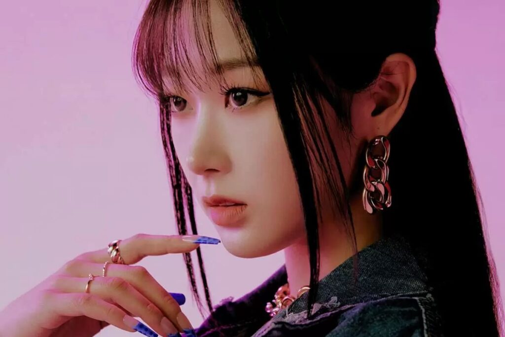 Giselle de aespa llama la atención por usar la bandera lesbiana en el lugar más inesperado