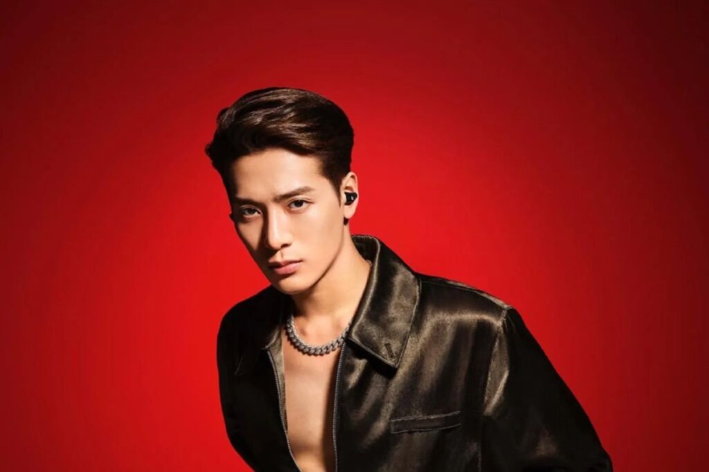 Jackson Wang causa controversia al no permitir Lightsticks de GOT7 en sus conciertos