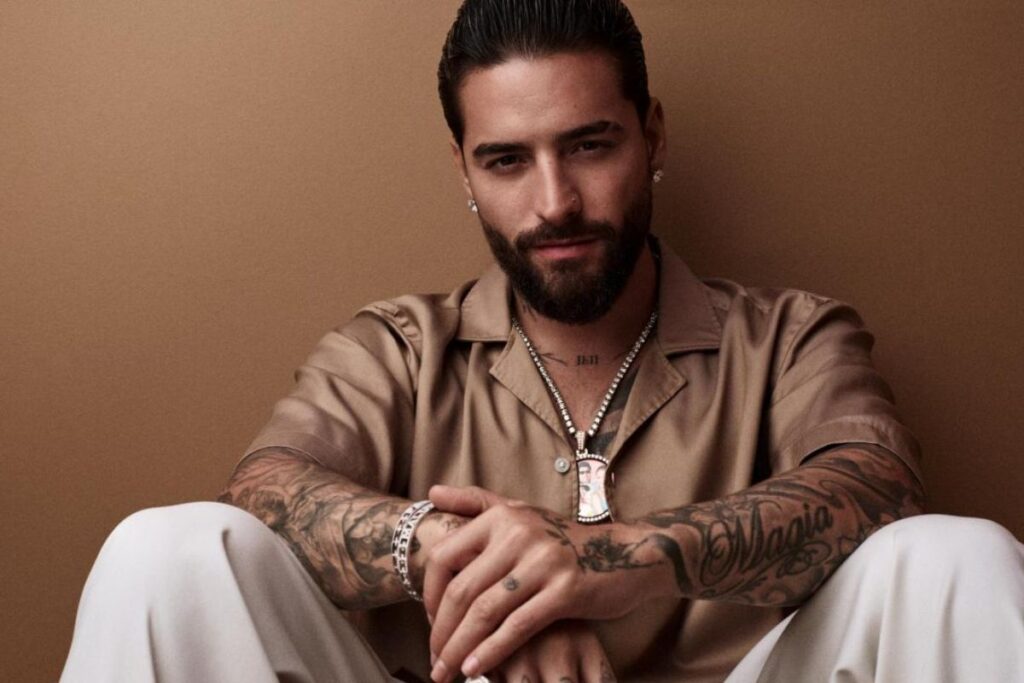 Maluma habría lanzado irrespetuosa expresión tras recibir su nuevo Ferrari