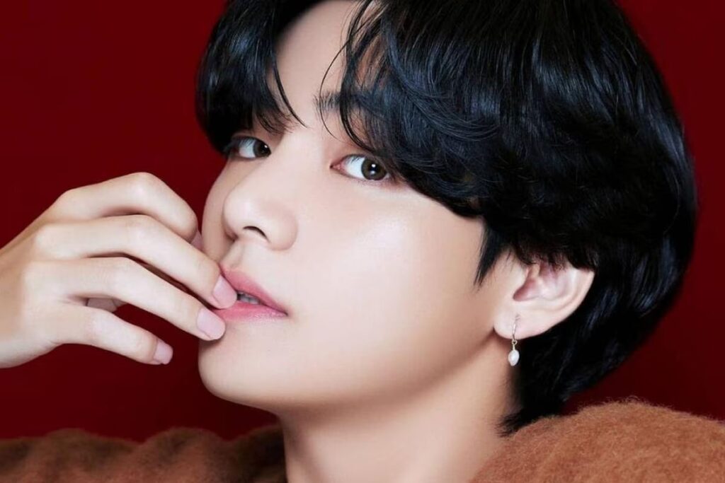 Taehyung de BTS ha sido relacionado con esta hermosa modelo por su increíble parecido