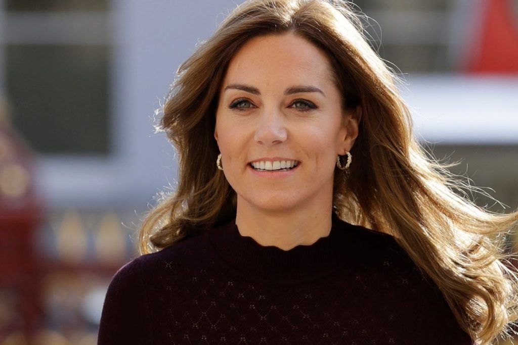 A Kate Middleton le gusta tanto este accesorio, que lo tiene en 11 colores distintos