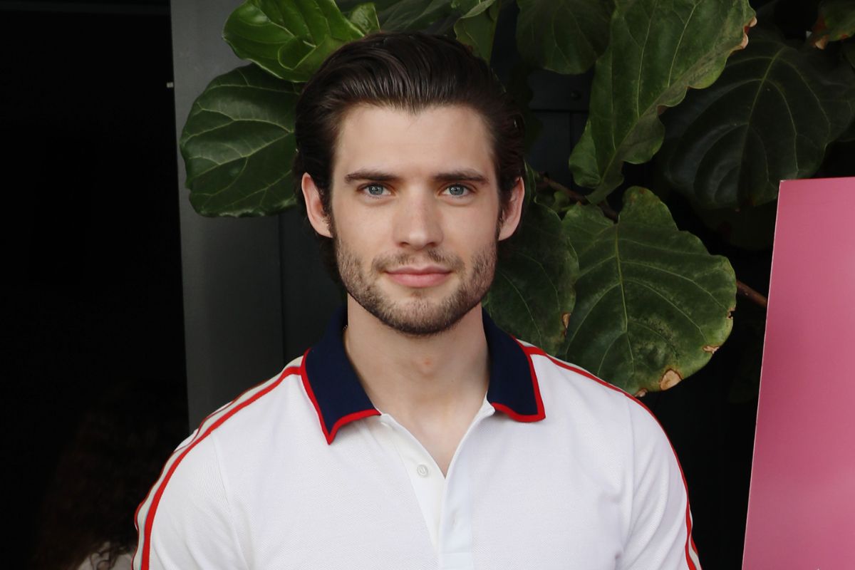 El nuevo Superman de DC, David Corenswet, sorprende por el TREMENDO tamaño de su paquete