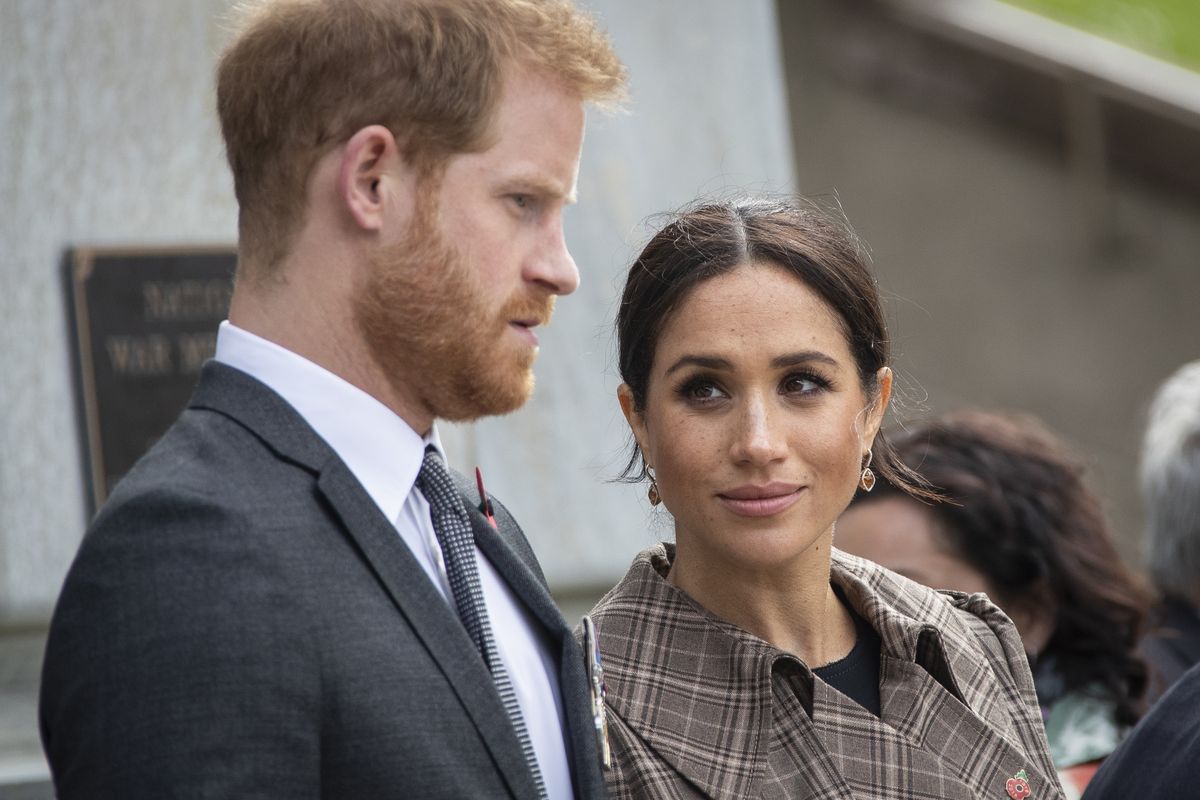 El Príncipe Harry y Meghan Markle se desligan completamente de la familia real británica