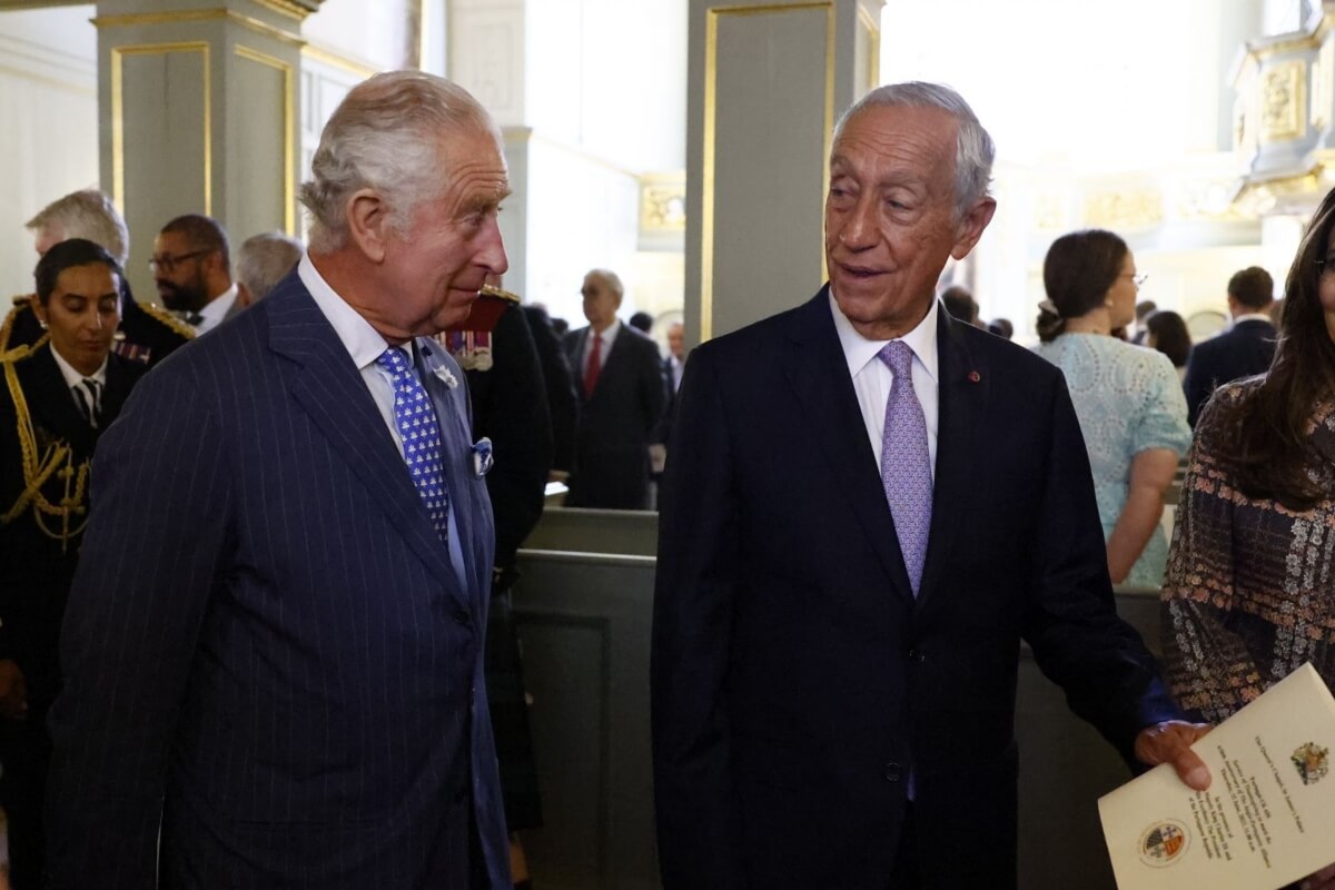 O polémico olhar do Presidente de Portugal para o rei Carlos III durante uma reunião tensa