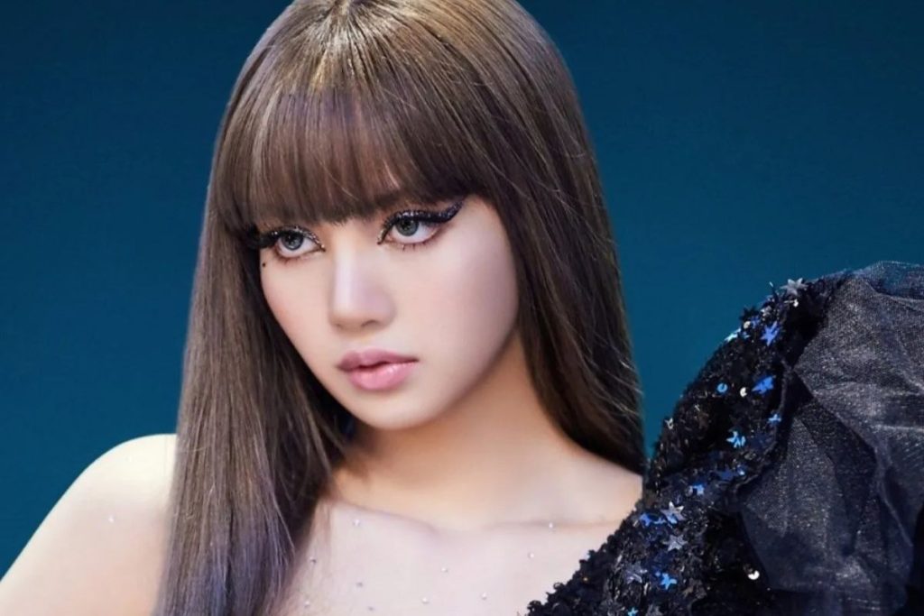 Lisa de BLACKPINK luce completamente espectacular con nuevo look durante concierto en Japón