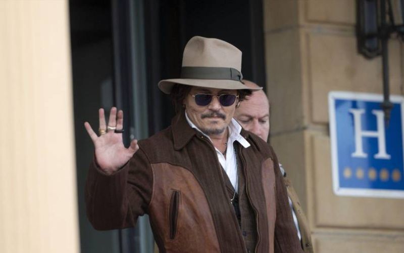 Johnny Depp es hallado inconsciente en su habitación de hotel en Budapest