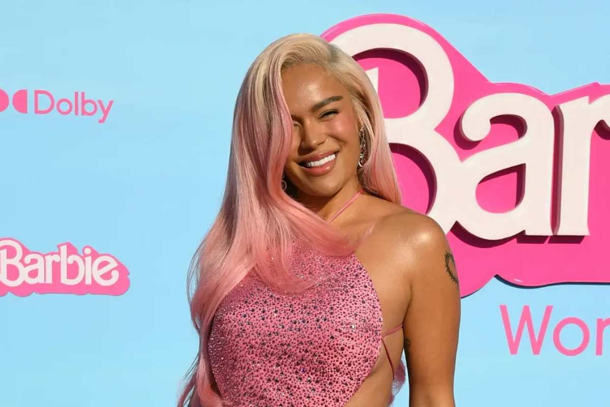Karol G se vuelve viral por una respuesta de Margot Robbie en la premier de "Barbie"